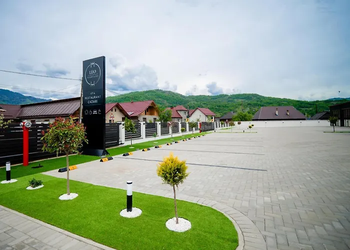 Leo Resort And Spa